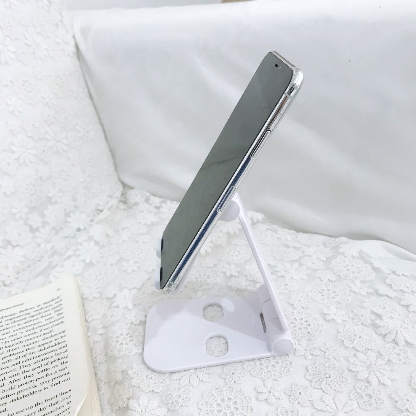 Plastic folding mobile phone live support
